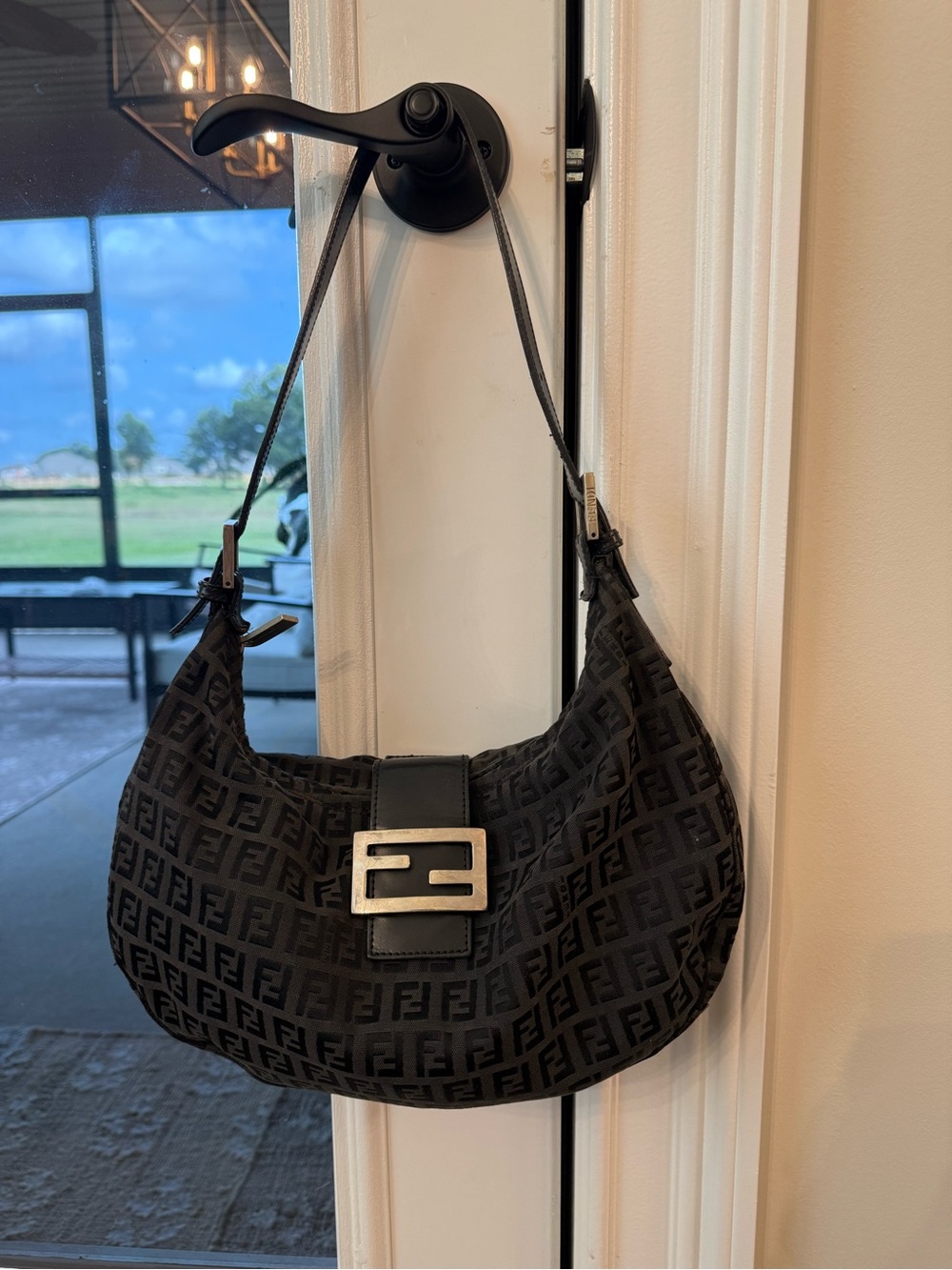 Vintage FENDI Mama Baguette Bag - Picture 2 of 6